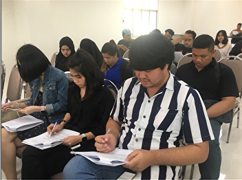 ILPC Provides Intensive English Courses
for Students at Ranong Center