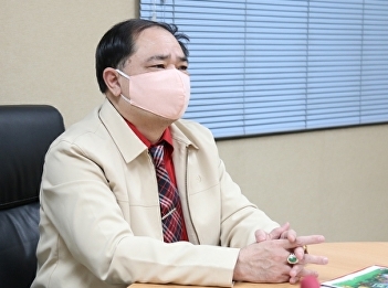 ILPC Moves Ahead on the Development of
English Program